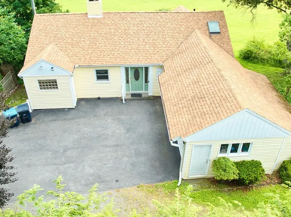 (undisclosed Address), Milford, NY 13807