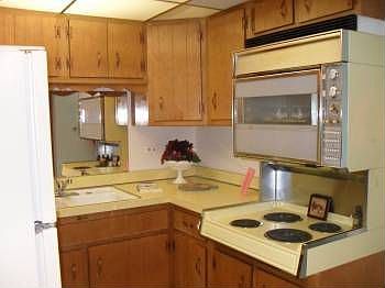 5th image of 2800 Maple Ave APT 10C
