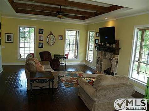 2nd image of 133 County Road 1444