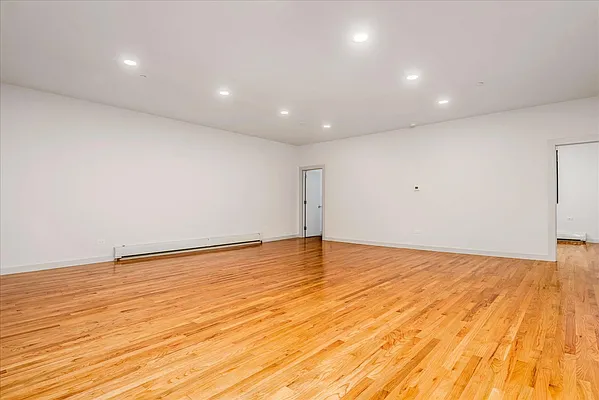 Rented by Highline Residential | media 8