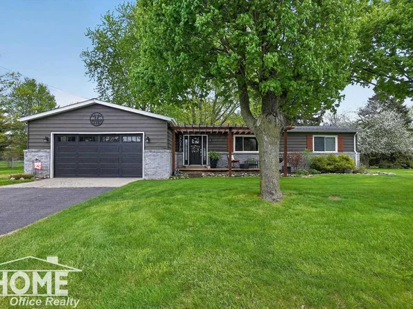 1820 Ketegawn Rd, Owosso, MI 48867