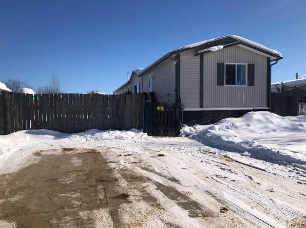 3 W Dewberry Rd, High Level, AB T0H 1Z0