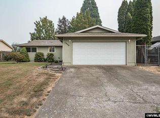 1609 Del Rio Ave SE, Albany, OR 97322