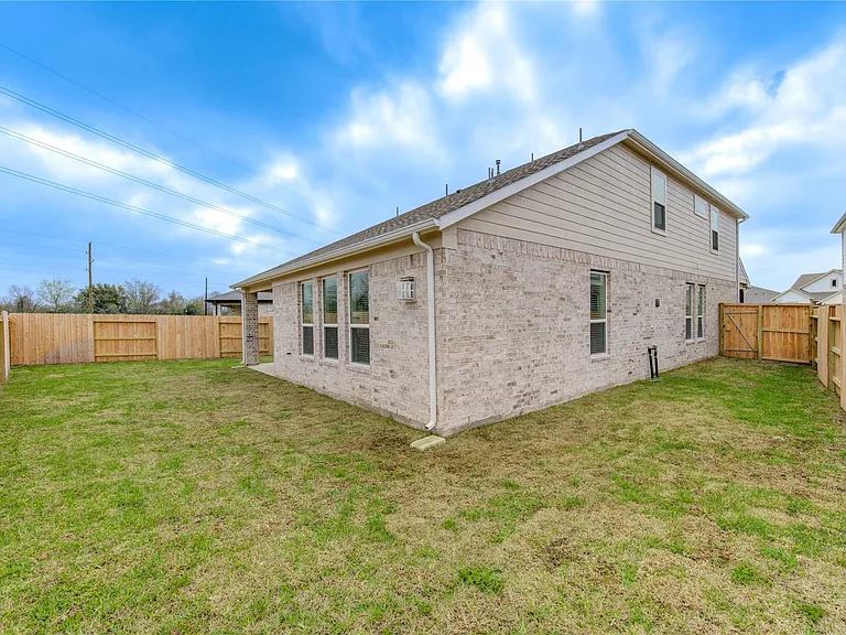 27006 Wandering Glen Ln — Photo 48