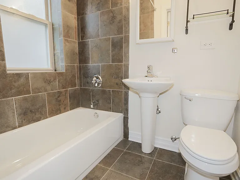 3808-16 N. Sheffield — Photo 70