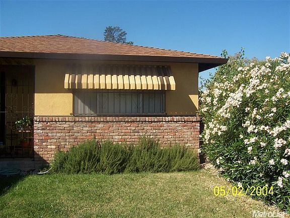 2nd image of 4928 Dingman Cir