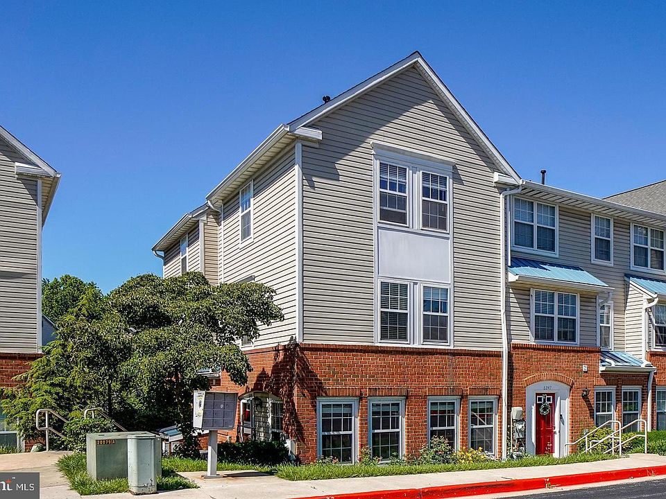 1st image of 6245 Sandpiper Ct #7