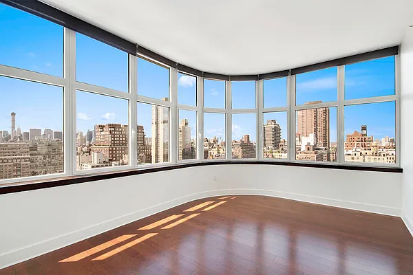 Rented by Corcoran | media 26