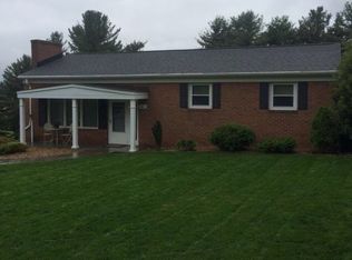 863 Gravels Rd, Harrisonburg, VA 22802