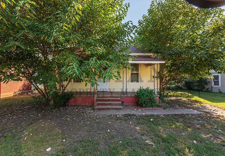 308 N Reno St — Photo 1