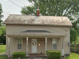 548 Wilson Ave, Coshocton, OH