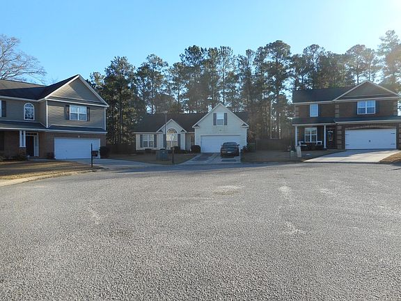 5th image of 321 Kenmore Park Dr