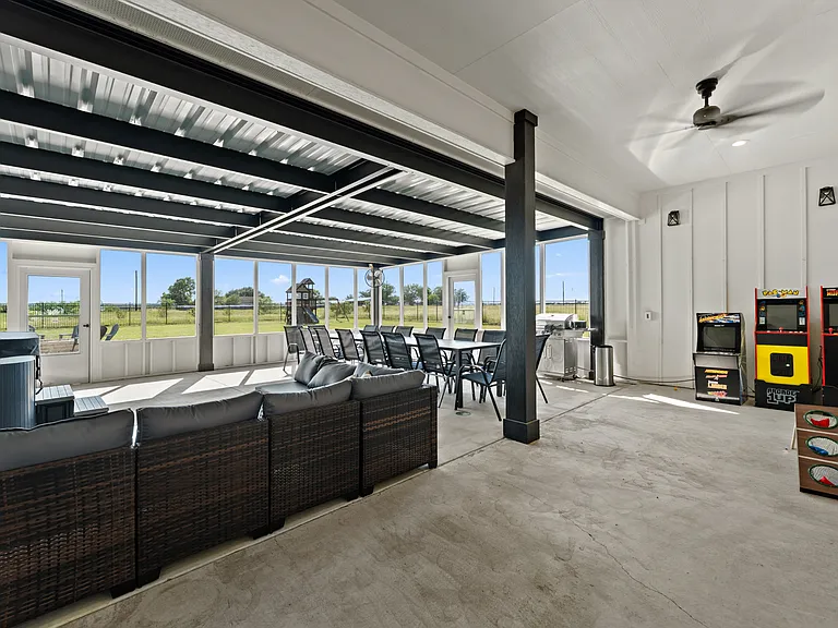 251 Willow Moon Ranch Rd — Photo 10