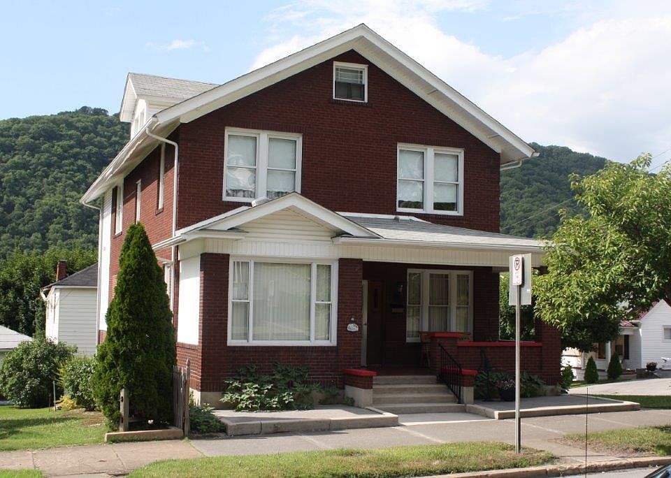 523 Temple St, Hinton, WV 25951 Zillow