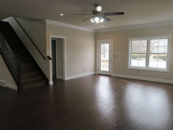 4th image of 7720 Magnolia Bnd