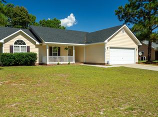 106 Proclamation Dr, Raeford, NC 28376