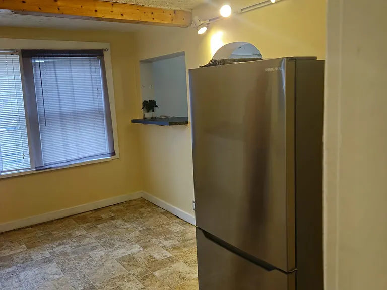 3209 Saratoga Ave #1 — Photo 8