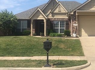 12532 S Ash Ave, Jenks, OK 74037