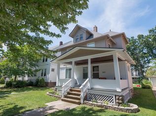 1624 Orchard Grove Ave, Lakewood, OH 44107