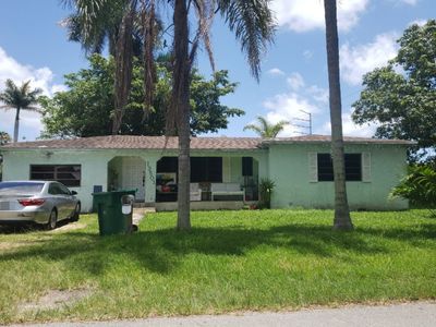 13501 NE Miami Ct, Miami, FL, 33161