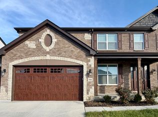 156 Far Meadow Dr, Lake Saint Louis, MO 63367