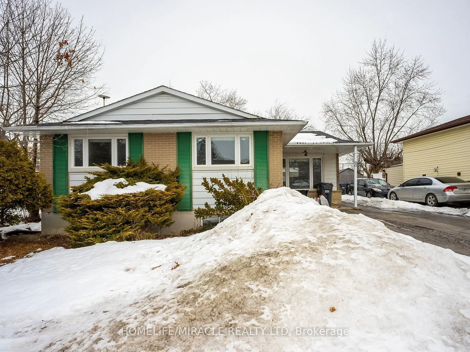 3 bed, $3,700 — Photo 1