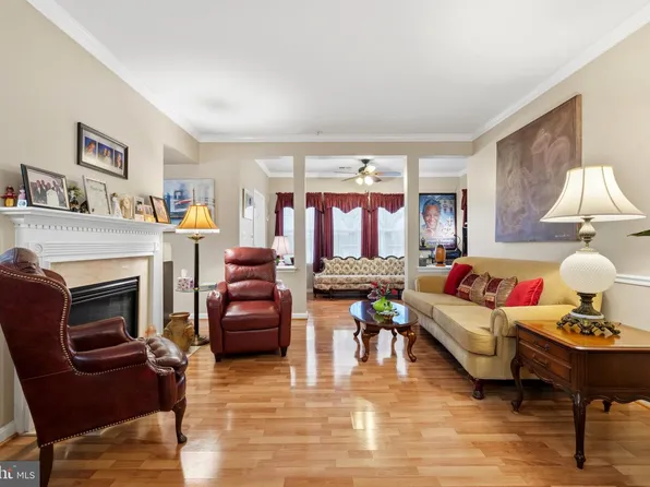 13301 New Acadia Ln APT 109, Upper Marlboro, MD 20774