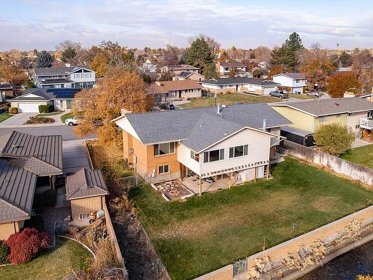 209 S 1100 E — Photo 31