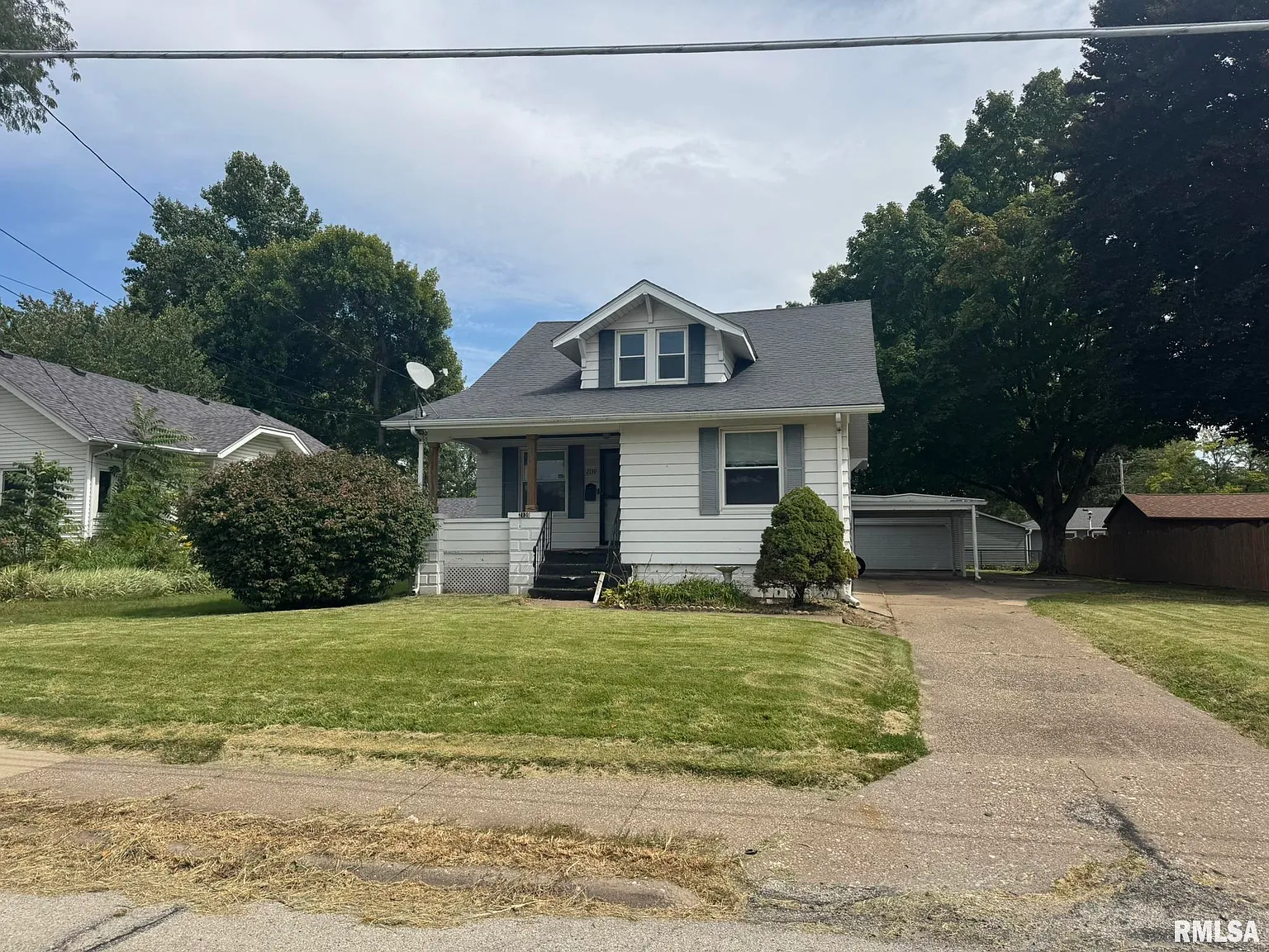 2139 30th St photo 1