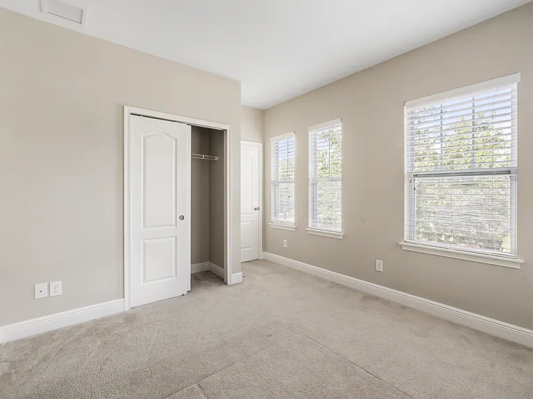 7243 Rambling Water Way — Photo 9