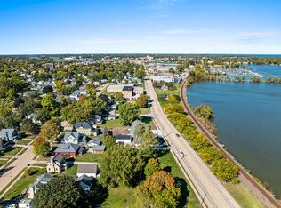 1721 S Main St APT 1, Oshkosh, WI 54902