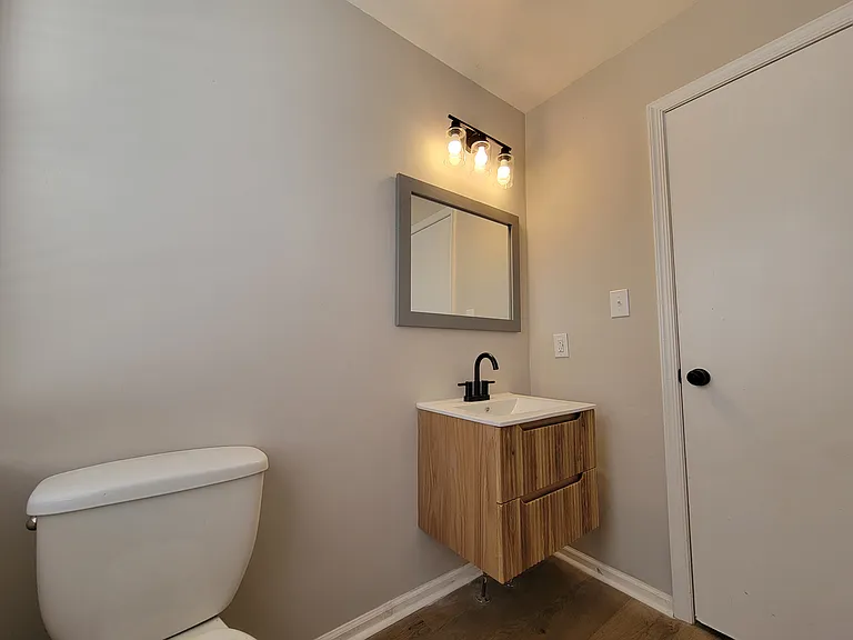 15 Hewitt Ln — Photo 12