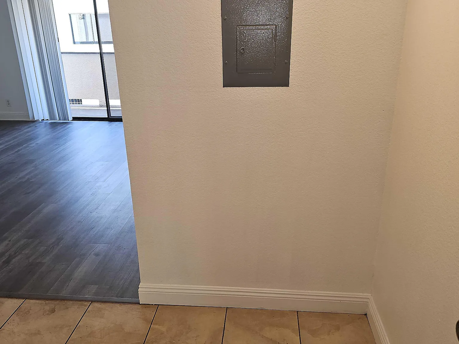 2 bed, $2,650 — Photo 4
