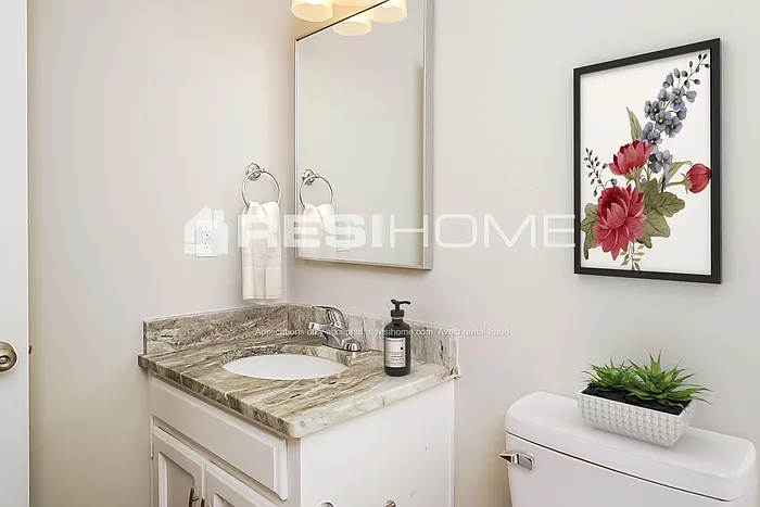 2212 Cecille Dr SW — Photo 12