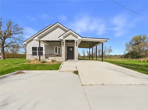 5085 N Oakland Ln, Bryan, TX 77808