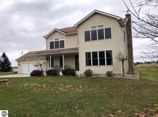 5909 N Crawford Rd, Rosebush, MI 48878