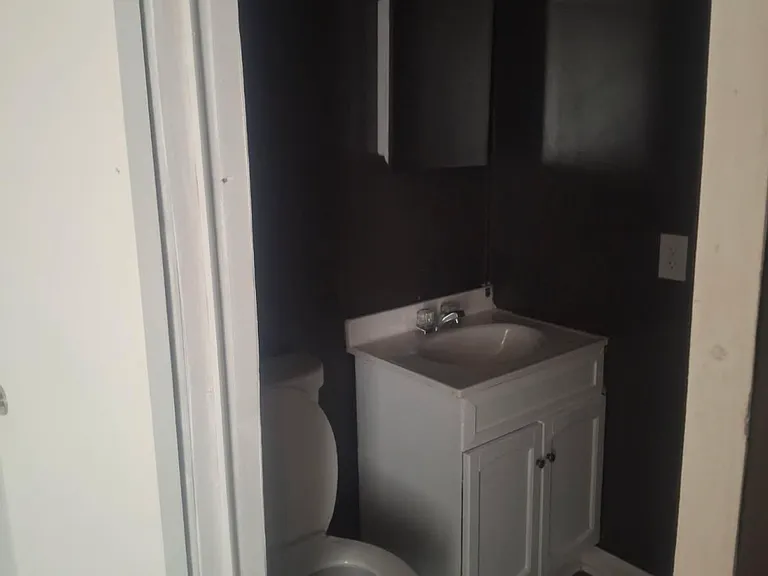 201 Corbett St #21 — Photo 2