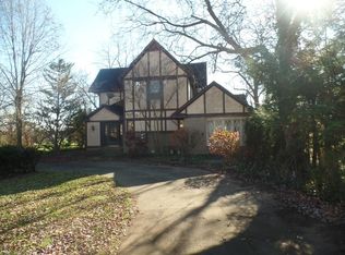 761 Churchill Rd, Girard, OH 44420