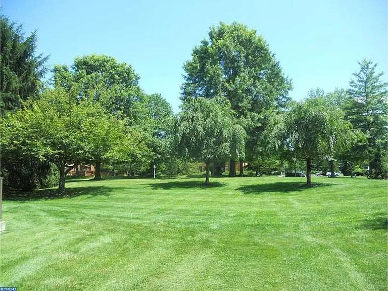 6 Fairway Ct — Photo 36