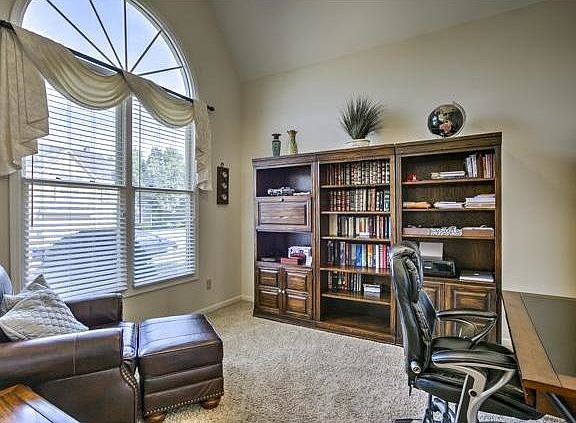 4th image of 6730 NW Monticello Ter