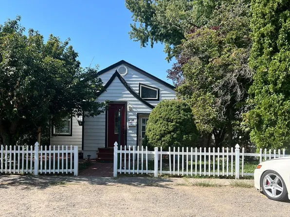 1214 Dudley Ave, Prosser, WA 99350