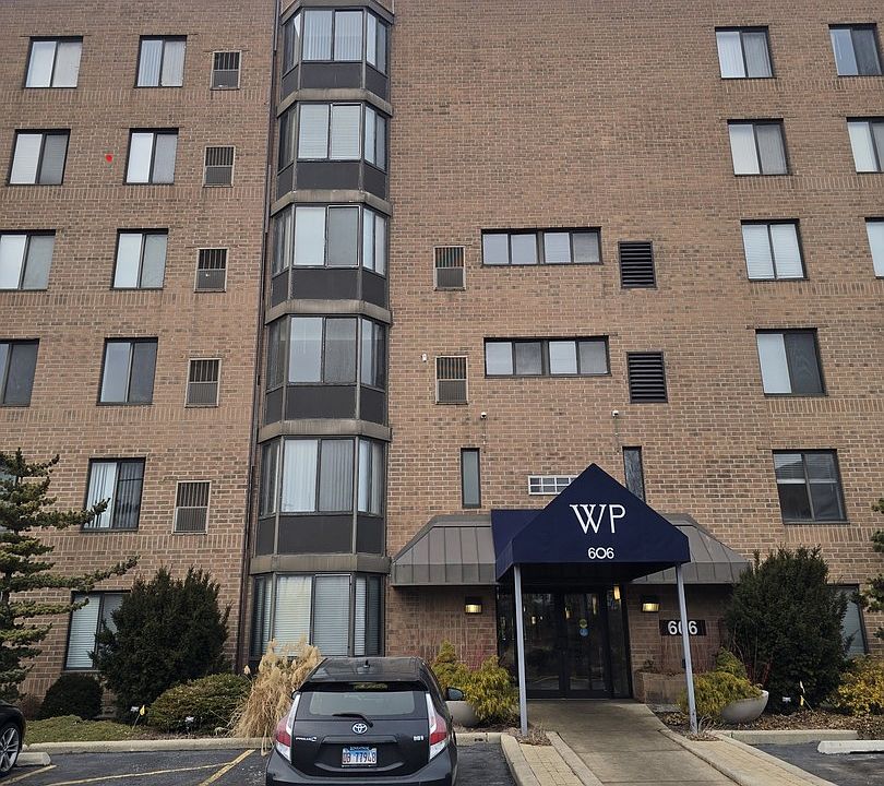 1st image of 606 E Woodland Park Ave APT 310