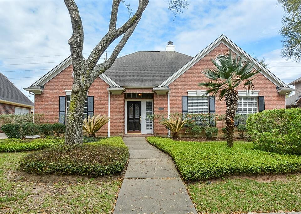 1st image of 4822 Plantation Colony Dr