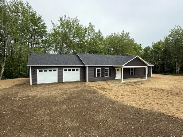 6 Bramble Lane, Windsor, ME 04363