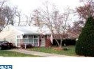 3653 Naamans Dr, Claymont, DE 19703