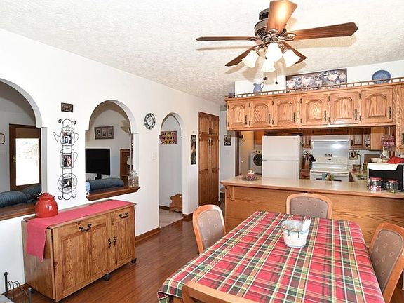 3rd image of 6118 S County Road 275 E