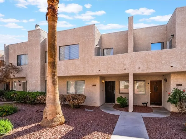 2667 Aracatuba Ave, Las Vegas, NV 89121
