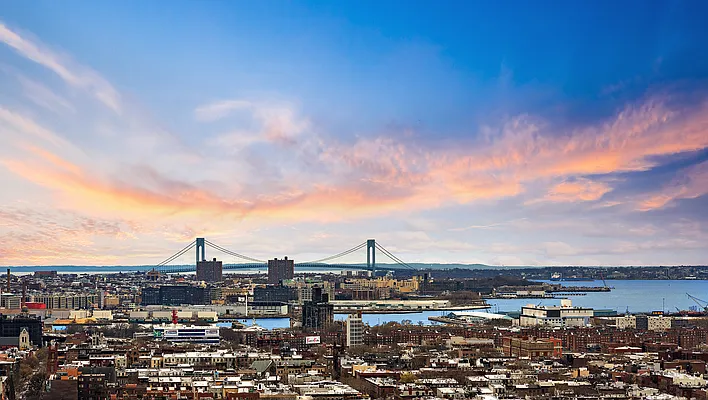 Sold by Compass | media 19