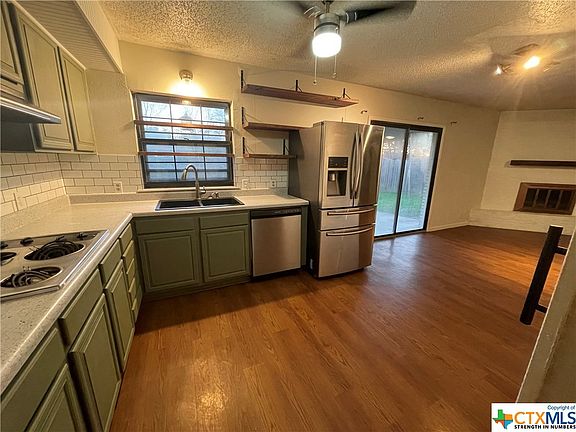 5th image of 177 Woodland Trl