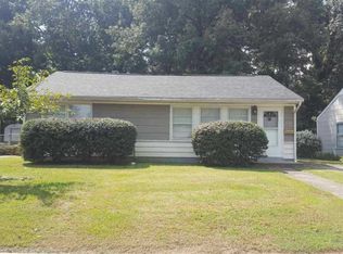 923 River Oaks Blvd, Paducah, KY 42001